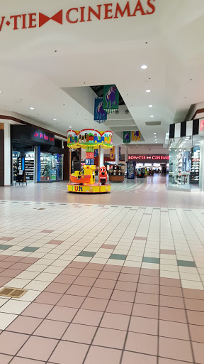 Shopping Mall «Wilton Mall», reviews and photos, 3065 NY-50, Saratoga Springs, NY 12866, USA