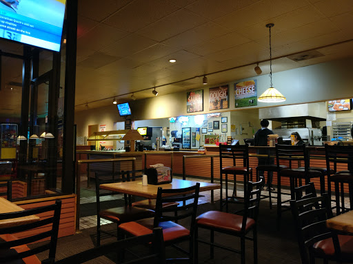 Pizza Restaurant «Round Table Pizza», reviews and photos, 37480 Fremont Blvd, Fremont, CA 94536, USA