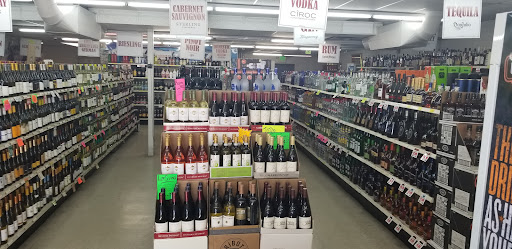 Liquor Store «Simms Liquor Store», reviews and photos, 11651 W 64th Ave # E7, Arvada, CO 80004, USA