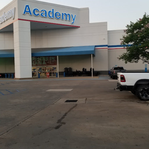 Sporting Goods Store «Academy Sports + Outdoors», reviews and photos, 3205 S MacArthur Dr, Alexandria, LA 71301, USA