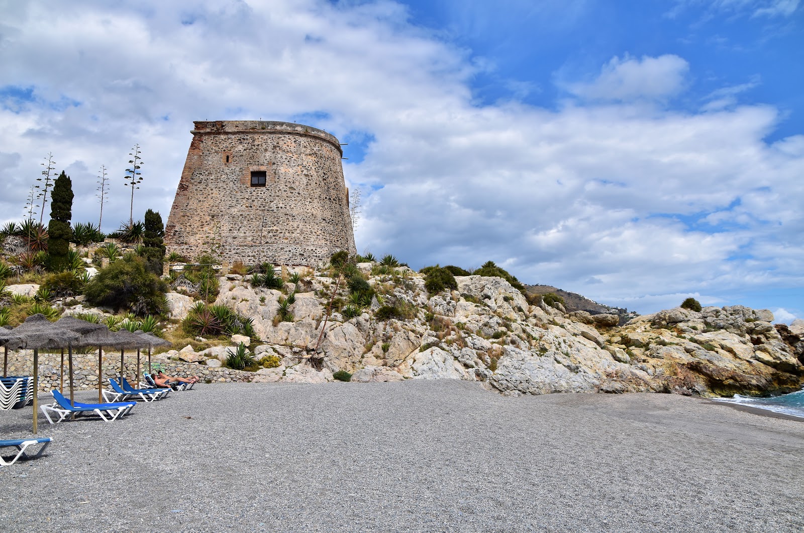 Foto di Playa de Velilla con molto pulito livello di pulizia