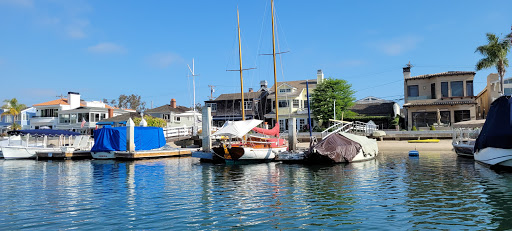 Shopping Mall «Bayside Shopping Center», reviews and photos, 1000 - 1090 Bayside Dr, Newport Beach, CA 92660, USA