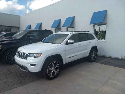 Car Dealer «Snethkamp Chrysler Dodge Jeep Ram», reviews and photos, 11600 Telegraph Rd, Redford Charter Twp, MI 48239, USA
