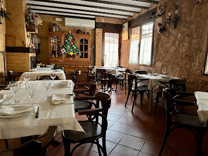 Restaurante La Esquinita - C. Prta Salinera, 1, 19420 Cifuentes, Guadalajara, Spain