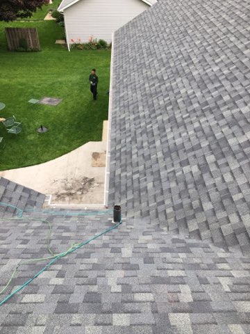 Roofing Contractor «Green Valley Roofing Siding Windows», reviews and photos, 3412 State St, Bettendorf, IA 52722, USA