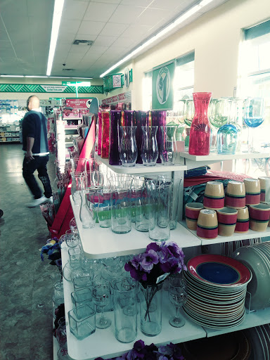 Dollar Store «Dollar Tree», reviews and photos, 1840 Long Beach Blvd, Long Beach, CA 90806, USA