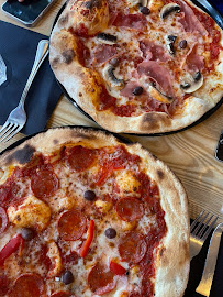 Plats et boissons du Pizzeria Le Sushi - La Pizze à Villefranche-sur-Mer - n°2