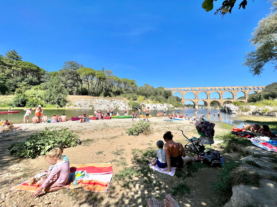 Plage le Pont du Gard