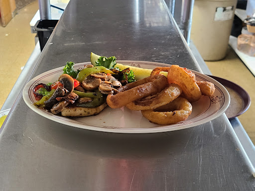 Golf Course «Darlington Golf & Country Club», reviews and photos, 17098 Country Club Rd, Darlington, WI 53530, USA