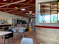 Atmosphère du Restauration rapide KFC Langres Perrogney à Perrogney-les-Fontaines - n°3