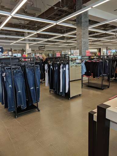 Department Store «Saks OFF 5TH», reviews and photos, 6502 Springfield Mall, Springfield, VA 22150, USA