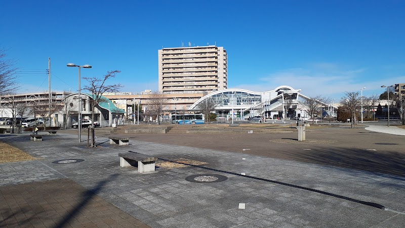 赤塚駅前公園