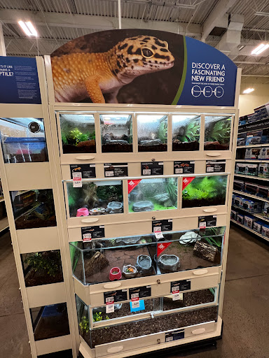 Pet Supply Store «PetSmart», reviews and photos, 67 Consumer Square, Plattsburgh, NY 12901, USA