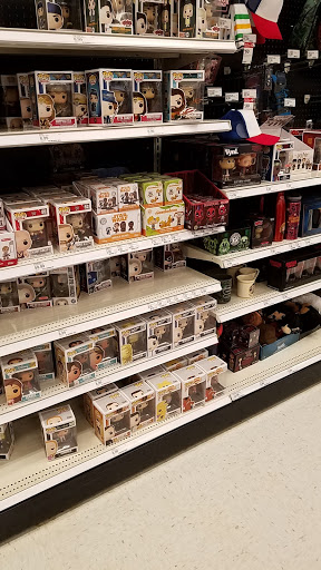 Department Store «Target», reviews and photos, 18855 N Market Pl Dr, Aurora, OH 44202, USA