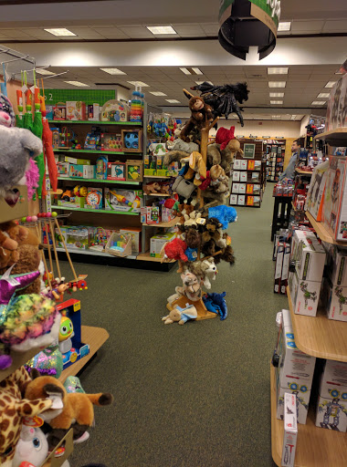 Book Store «Barnes & Noble», reviews and photos, 735 Haywood Rd, Greenville, SC 29607, USA