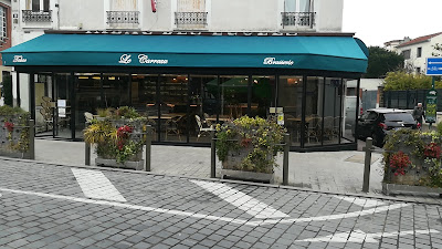 Tabac Le Carreau Bar, Brasserie, Wpuff, E-liquides, cbd, loto et jeux de grattages à Suresnes