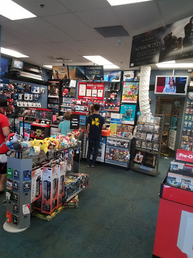 Video Game Store «GameStop», reviews and photos, 1566 E Lake Cook Rd, Wheeling, IL 60090, USA