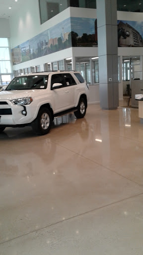 Toyota Dealer «Cowboy Toyota», reviews and photos, 9525 E R L Thornton Fwy, Dallas, TX 75228, USA