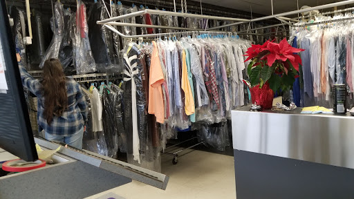 Dry Cleaner «Continental Cleaners», reviews and photos, 11135 SW Canyon Rd, Beaverton, OR 97005, USA