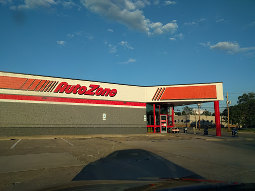 Auto Parts Store «AutoZone», reviews and photos, 1171 Cleveland Ave, Amherst, OH 44001, USA