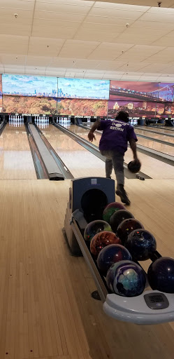 Bowling Alley «Sproul Lanes», reviews and photos, 745 S Sproul Rd, Springfield, PA 19064, USA