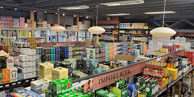 4 Mile Liquor Store Colwood