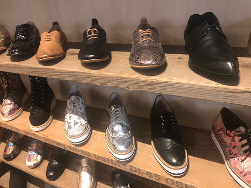 Shoe Store «Shoe Market», reviews and photos, 160 N 6th St, Brooklyn, NY 11211, USA