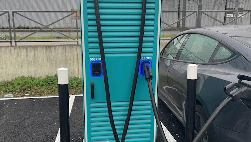 Borne de recharge de véhicules électriques Electra Station de recharge Aulnay-sous-Bois
