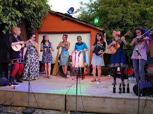 Photo n°9 de L'Equipage Café Librairie à Bouaye ()