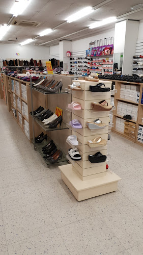 Reviews of Sammy Shoes in Milton Keynes - Shoe store