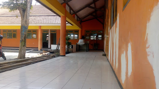 Bangunan - SKB Kota Malang