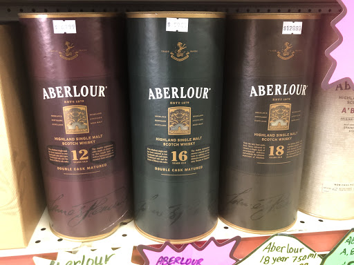 Grocery Store «Bonanza Market», reviews and photos, 321 Broad St, Nevada City, CA 95959, USA