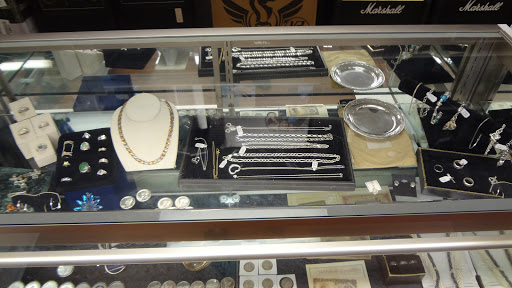 Pawn Shop «Mad Dog Pawn», reviews and photos, 3324 Manatee Ave W, Bradenton, FL 34205, USA