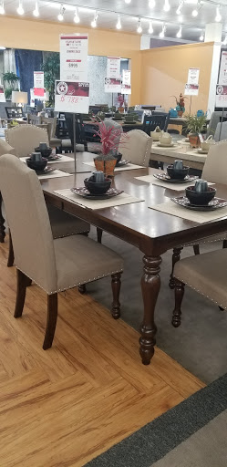 Furniture Store «Star Furniture Clearance Center», reviews and photos, 16515 North Fwy, Houston, TX 77090, USA