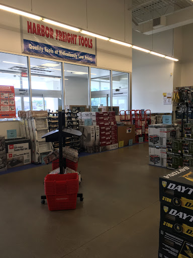 Hardware Store «Harbor Freight Tools», reviews and photos, 1700 E Sherman Blvd, Muskegon, MI 49444, USA