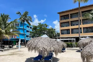 Hotel Coco Playa image