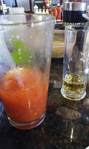 Liquor Store «Rite Liquors», reviews and photos, 1649 W Division St, Chicago, IL 60622, USA