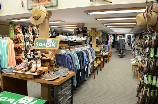 Clothing Store «H.W. Davis Clothing and Shoes», reviews and photos, 152 St George St, St Augustine, FL 32084, USA