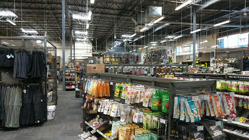Camping Store «REI», reviews and photos, 6281 W 135th St, Overland Park, KS 66223, USA
