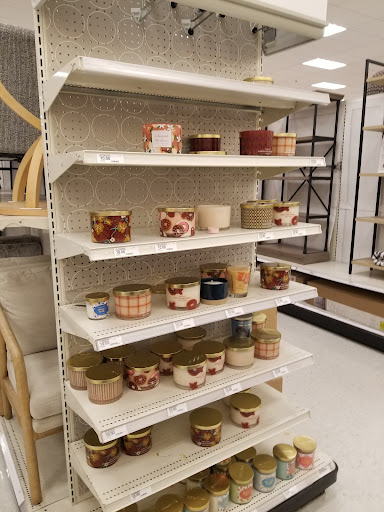 Department Store «Target», reviews and photos, 2800 Naglee Rd, Tracy, CA 95304, USA