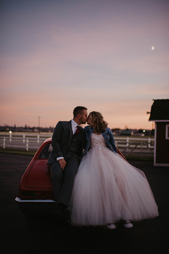 Bridal Shop «Laineemeg Bridal», reviews and photos, 1212 1st St, Snohomish, WA 98290, USA