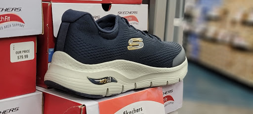 Shoe Store «Shoe Carnival», reviews and photos, 2105 N Prospect Ave, Champaign, IL 61822, USA