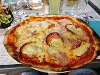 Pizza du Pizzeria La Petite Auberge à Cluny - n°8