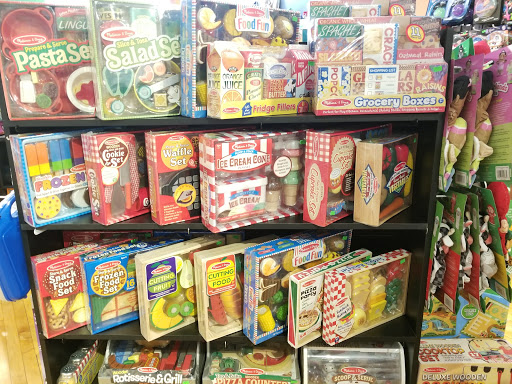 Toy Store «Toyology Royal Oak», reviews and photos, 119 S Main St, Royal Oak, MI 48067, USA