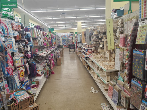 Dollar Store «Dollar Tree», reviews and photos, 4101 Dempster St, Skokie, IL 60076, USA