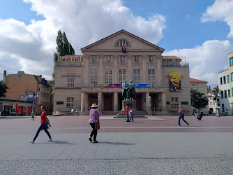 Theaterplatz