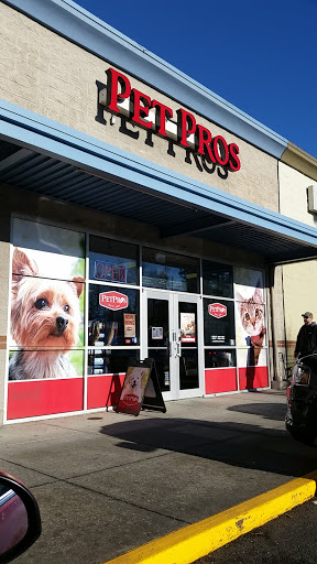 Pet Supply Store «Pet Pros - Renton», reviews and photos, 4700 NE 4th St, Renton, WA 98059, USA