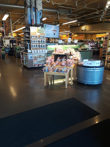 Supermarket «Fresh Madison Market», reviews and photos, 703 University Ave, Madison, WI 53715, USA