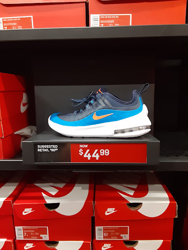 Sporting Goods Store «Nike Factory Store», reviews and photos, 20 City Blvd W #617, Orange, CA 92868, USA