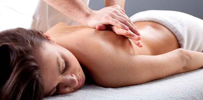 Kamala Mobile Massage & Holistic Therapy Edinburgh & Midlothian - Edinburgh